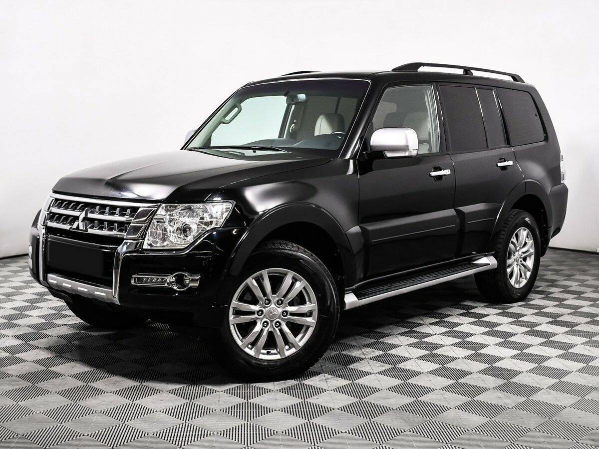 Купить Mitsubishi Pajero, 2017, 70 500 км, фото №1