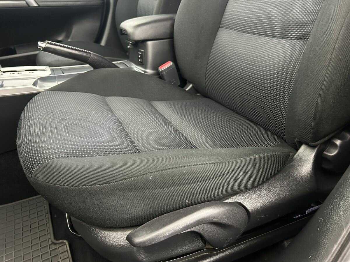 Купить Mazda 6, 2005, 178 932 км, фото №10
