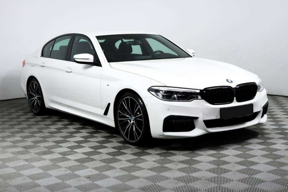 Купить BMW 5 серии 530i xDrive, 2019, 84 352 км, фото №3