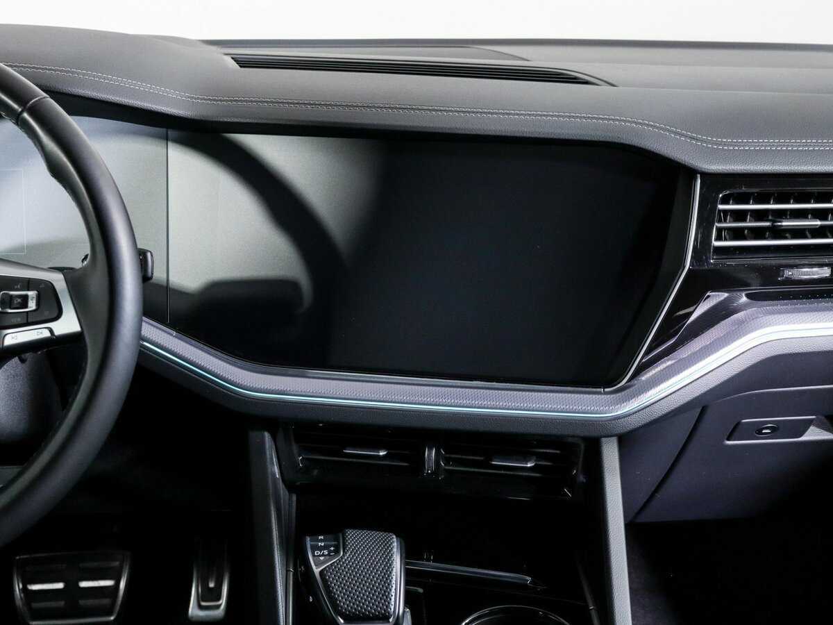 Купить Volkswagen Touareg, 2019, 50 725 км, фото №10