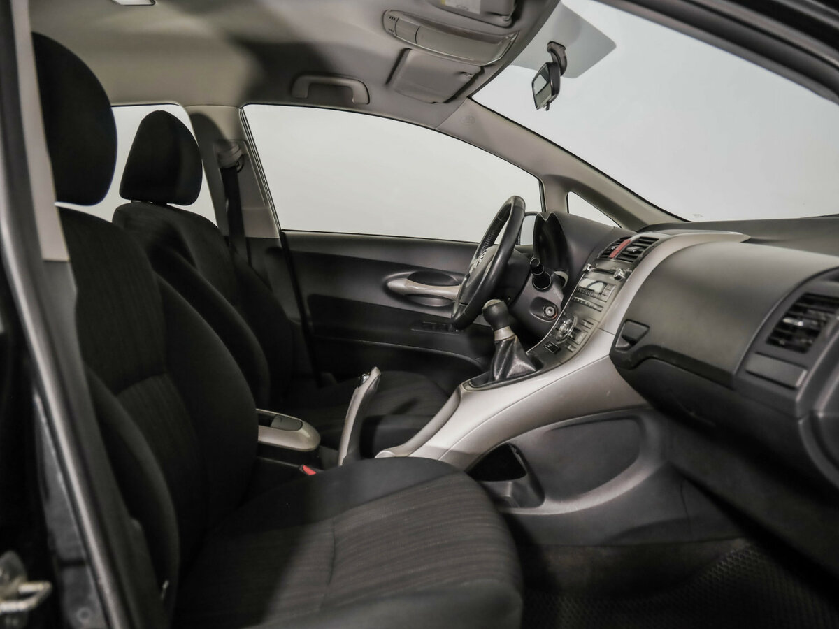 Купить Toyota Auris I, 2007, 405 393 км, фото №2