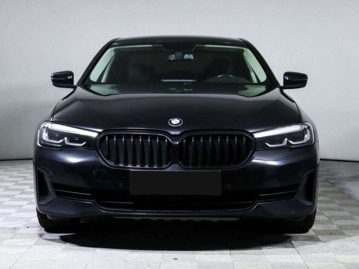 Купить BMW 5 серии 520d xDrive, 2020, 169 000 км, фото №2