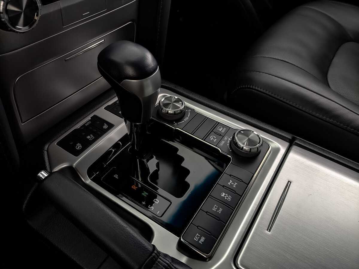 Купить Toyota Land Cruiser, 2020, 65 000 км, фото №24