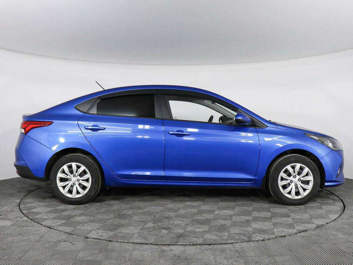 Купить Hyundai Solaris, 2021, 43 113 км, фото №4