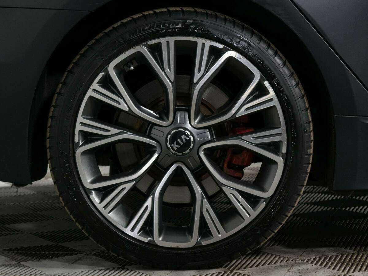 Купить Kia Stinger, 2018, 120 255 км, фото №21