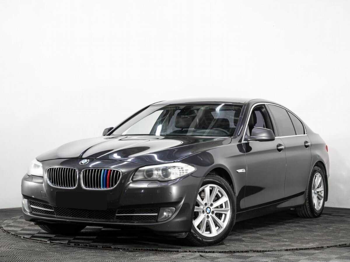 Купить BMW 5 серии 528i, 2011, 130 320 км, фото №1