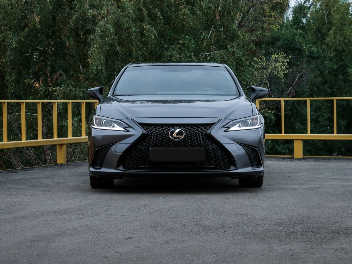 Купить Lexus ES 350 VII, 2020, 67 550 км, фото №2