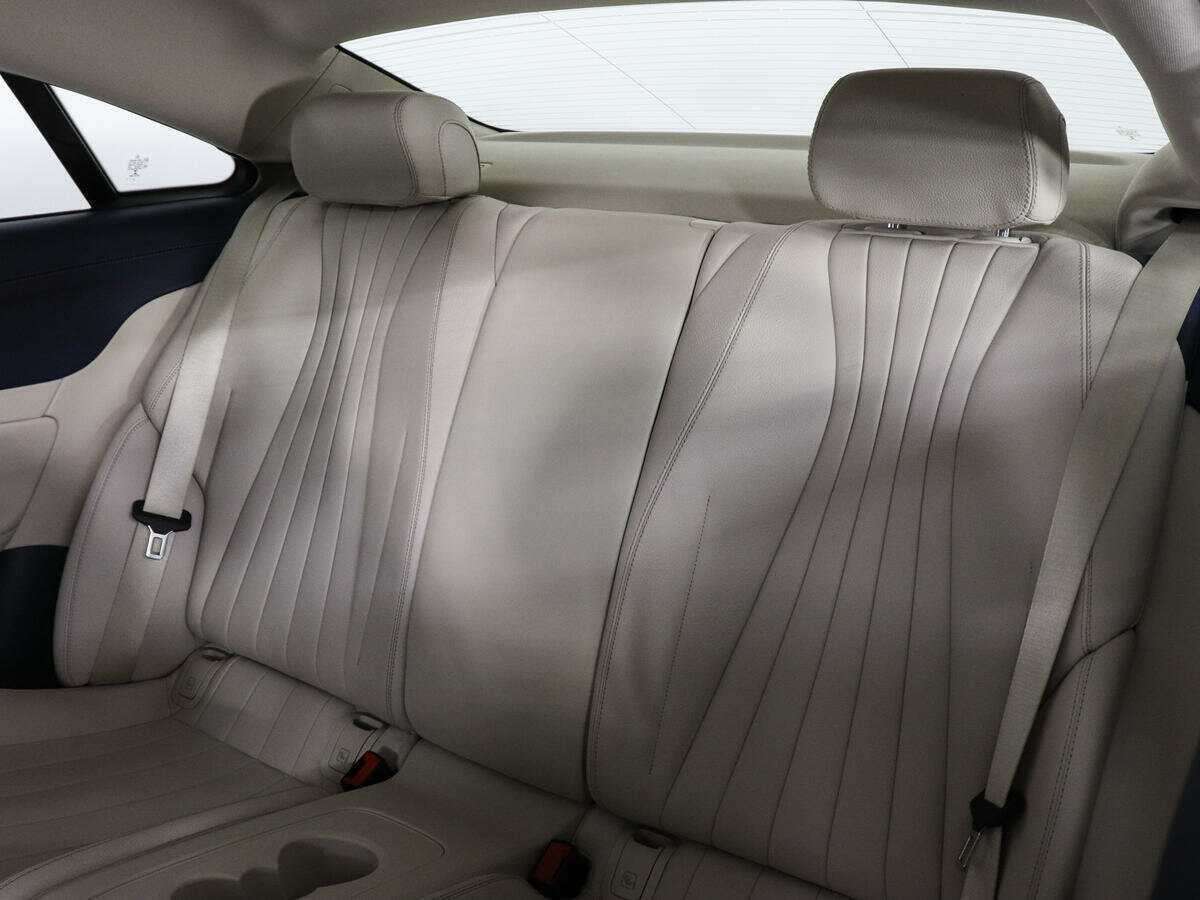 Купить Mercedes-Benz E-Класс 200, 2019, 35 774 км, фото №12