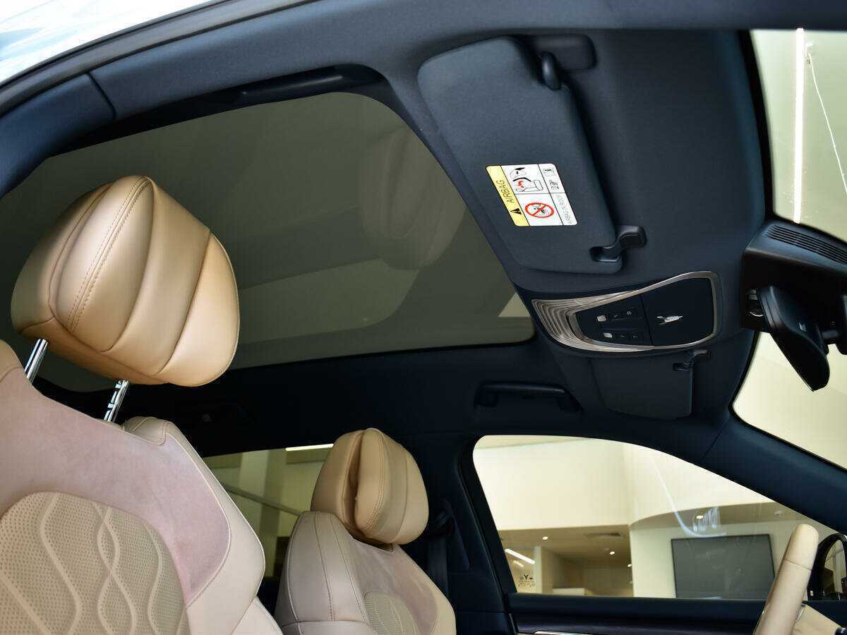 Купить Voyah Free EV, 2022, 9 292 км, фото №11
