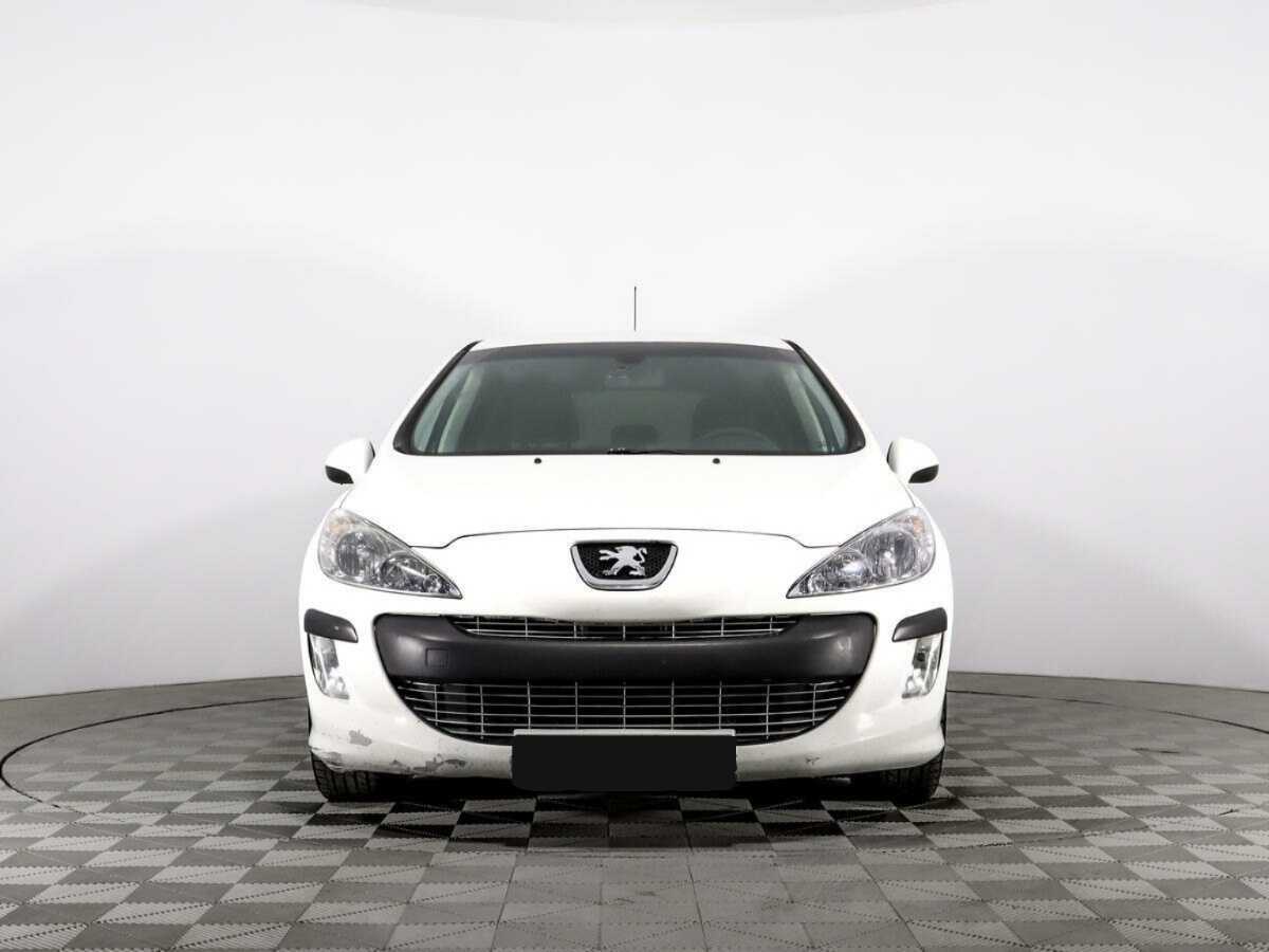 Купить Peugeot 308, 2010, 216 742 км, фото №2