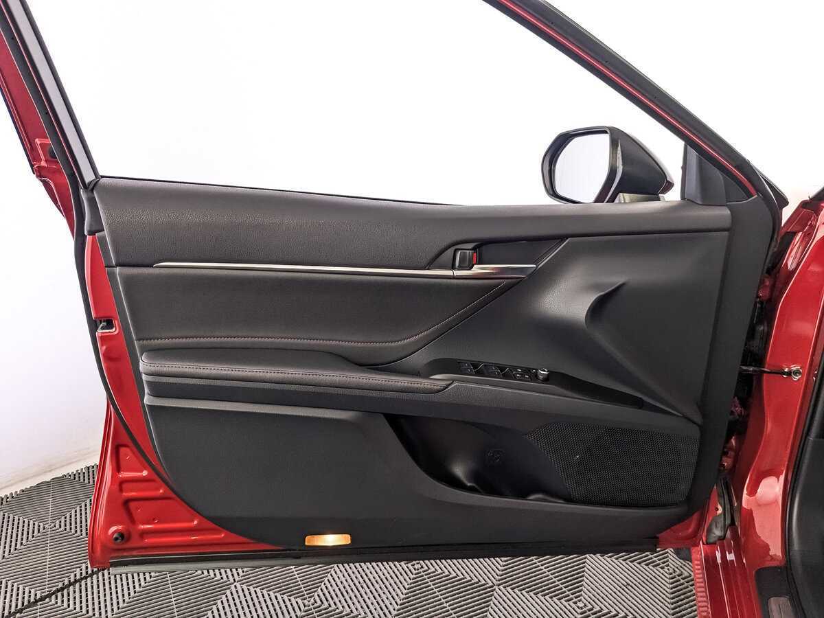 Купить Toyota Camry, 2022, 31 611 км, фото №17