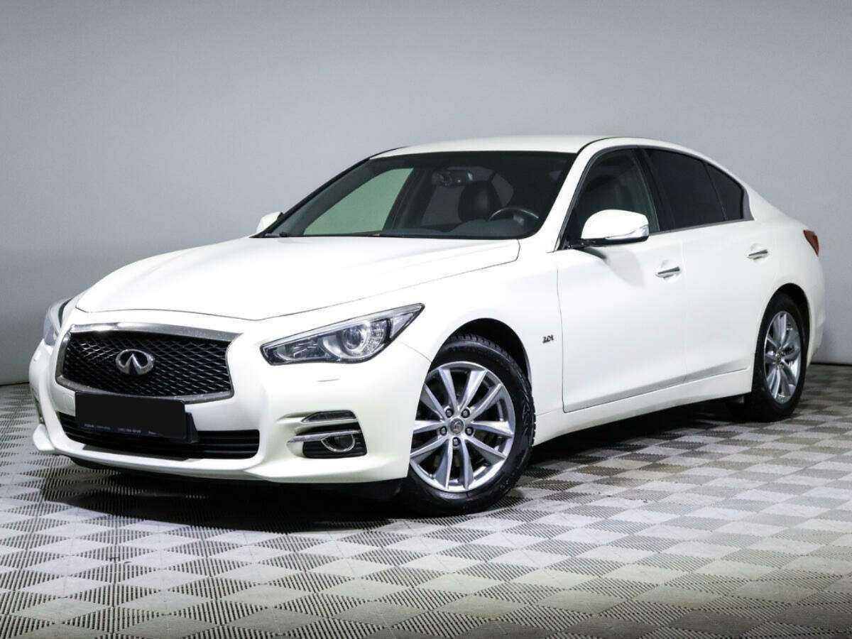 Купить Infiniti Q50, 2017, 104 066 км, фото №1