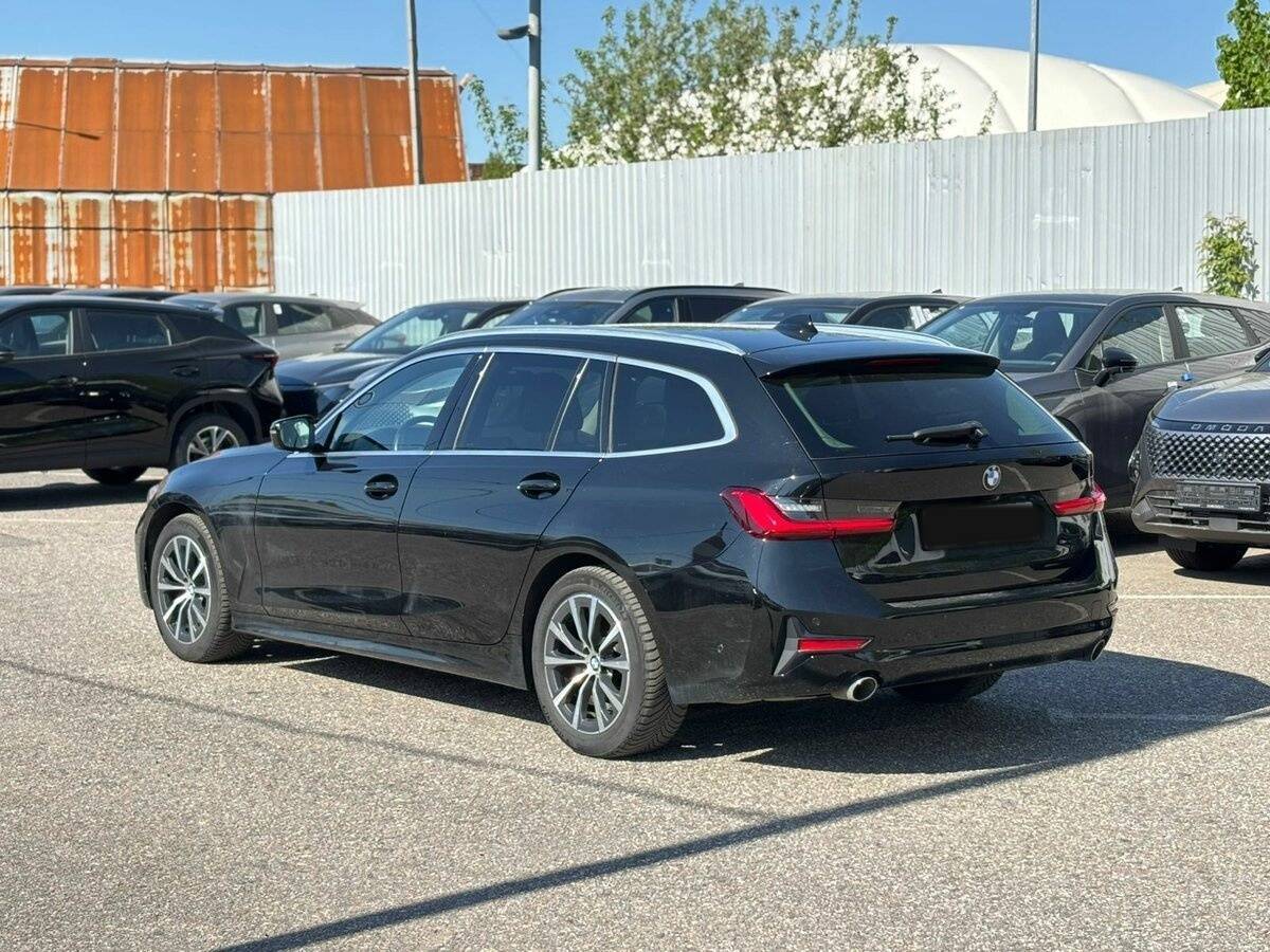 Купить BMW 3 серии 318d, 2020, 170 292 км, фото №4