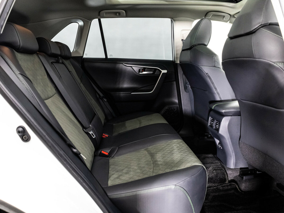 Купить Toyota RAV4 V (XA50), 2022, 68 217 км, фото №19