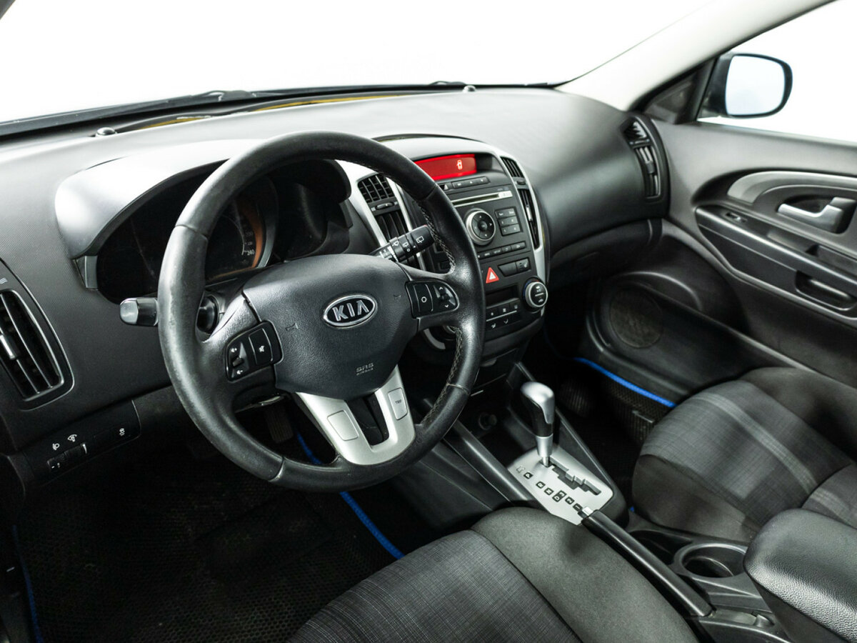 Купить Kia Ceed I Рестайлинг, 2011, 246 282 км, фото №11