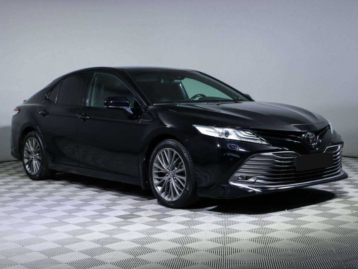 Купить Toyota Camry, 2018, 83 000 км, фото №3