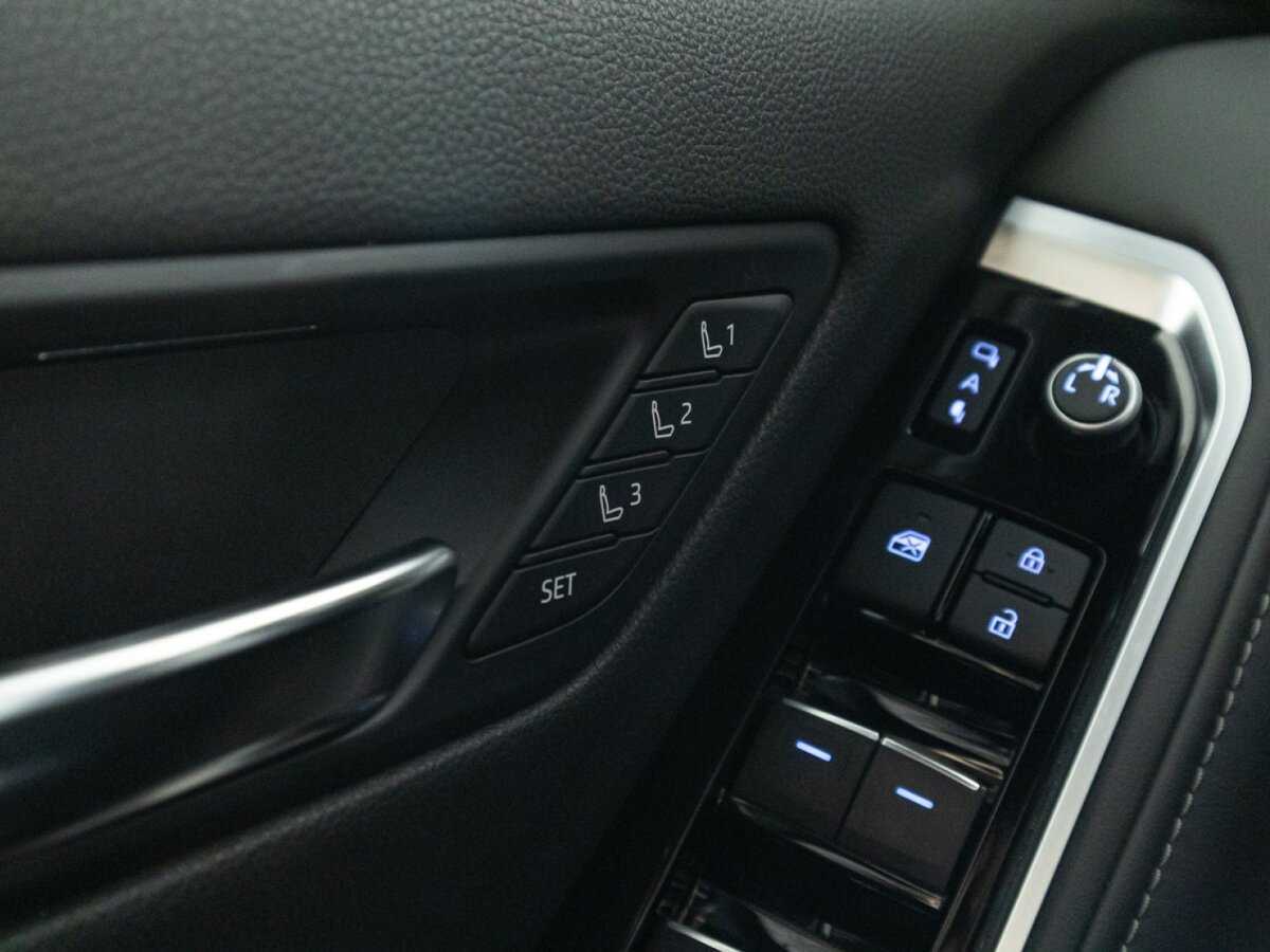 Купить Toyota Land Cruiser, 2021, 15 399 км, фото №20