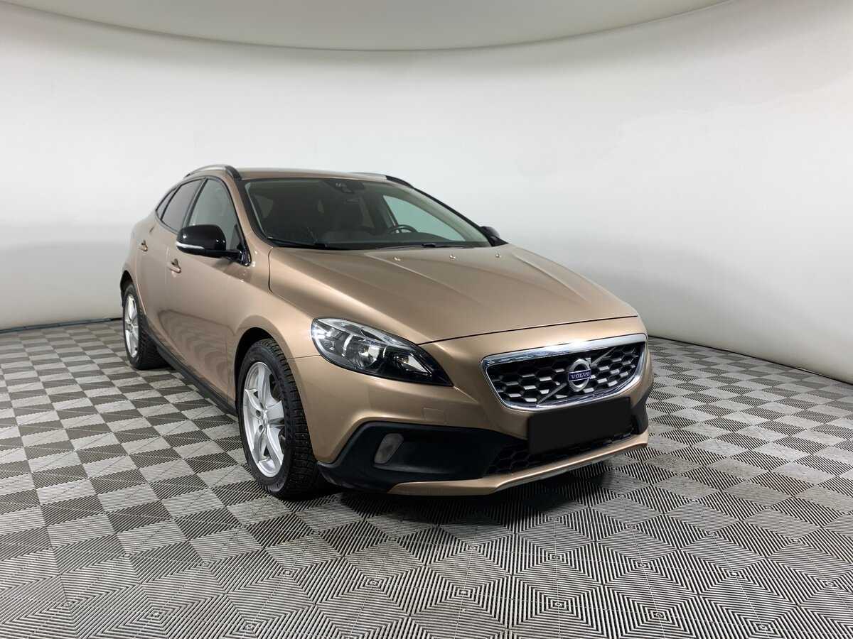 Купить Volvo V40, 2015, 101 225 км, фото №3