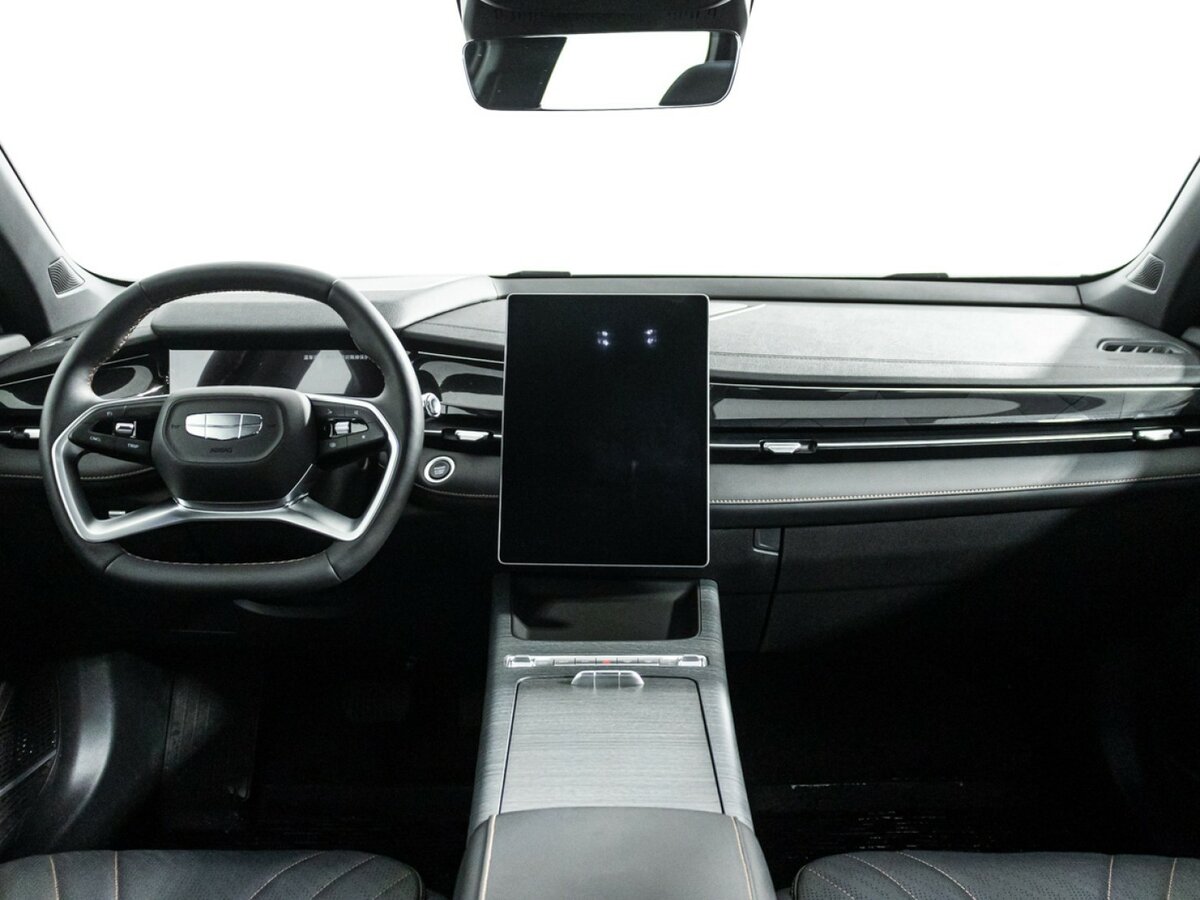 Купить Geely Preface I, 2024, 3 327 км, фото №13
