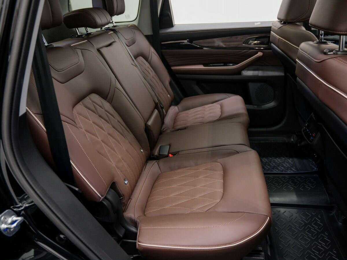 Купить EXEED VX, 2023, 45 км, фото №9