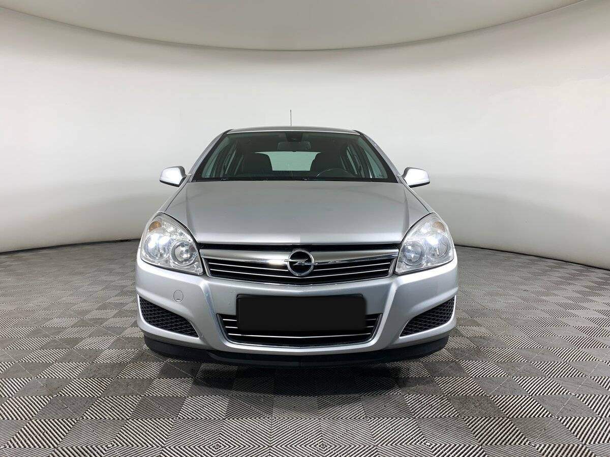 Купить Opel Astra, 2010, 156 634 км, фото №2