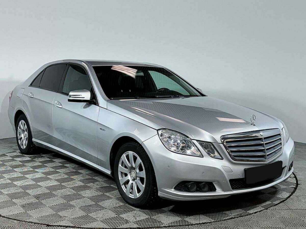 Купить Mercedes-Benz E-Класс 200 5G-Tronic, 2010, 165 250 км, фото №3