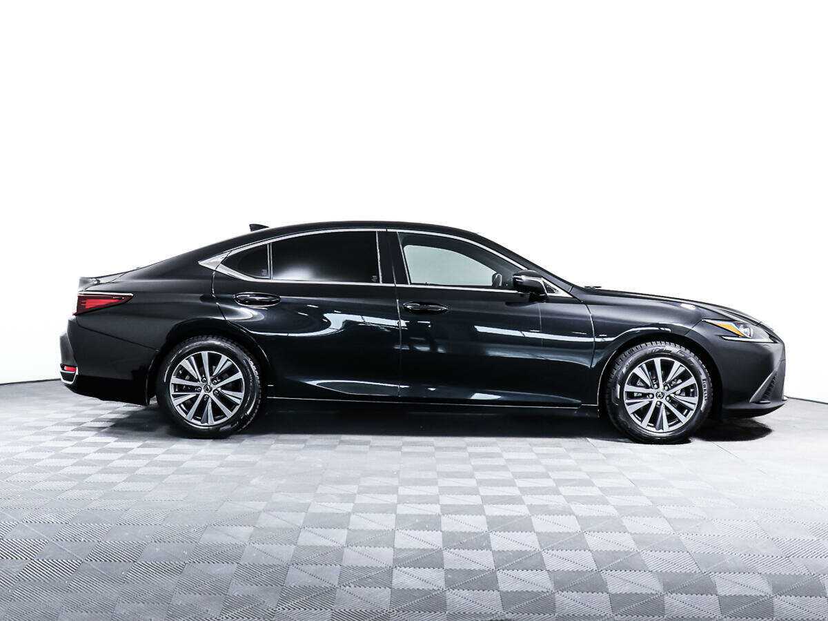 Купить Lexus ES 250, 2020, 77 843 км, фото №2