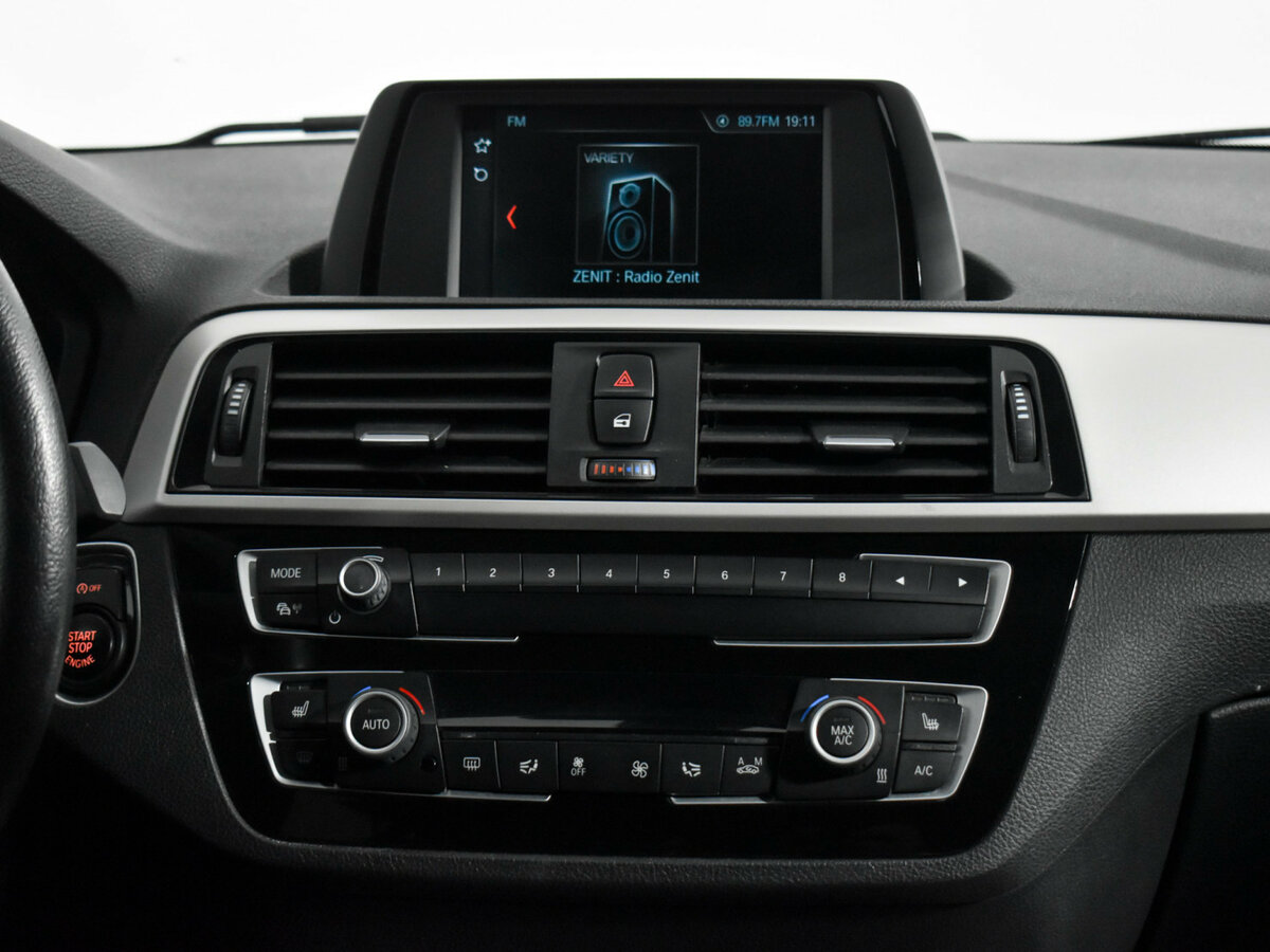 Купить BMW 1 серии 118i II (F20/F21) Рестайлинг 2, 2018, 124 366 км, фото №15