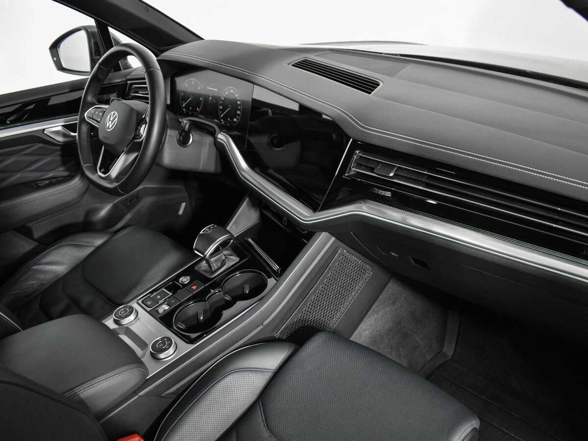 Купить Volkswagen Touareg, 2021, 48 000 км, фото №13