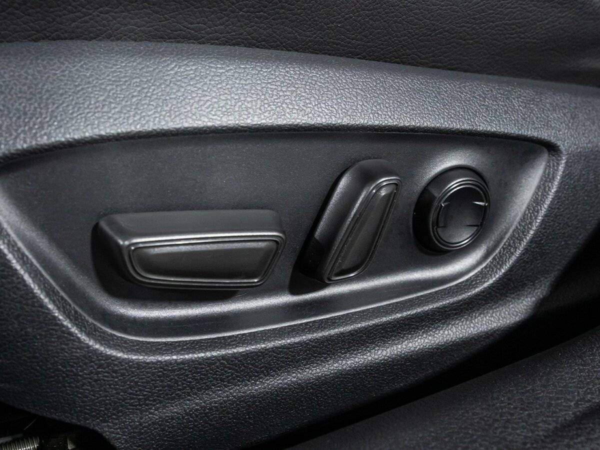 Купить Toyota Camry, 2020, 55 399 км, фото №15