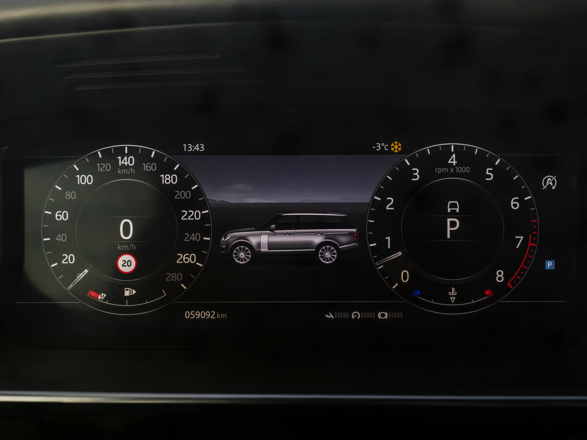 Купить Land Rover Range Rover Long IV Рестайлинг, 2018, 59 090 км, фото №12