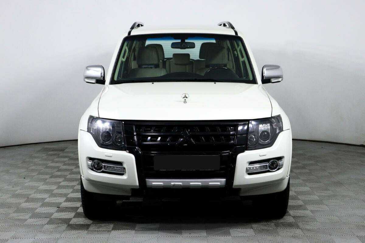 Купить Mitsubishi Pajero, 2019, 35 250 км, фото №2