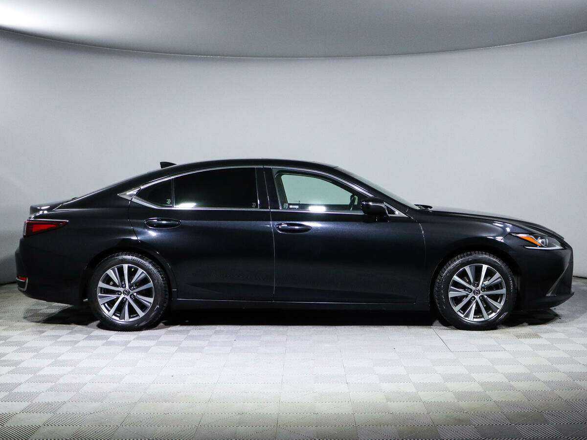 Купить Lexus ES 250, 2020, 98 200 км, фото №2