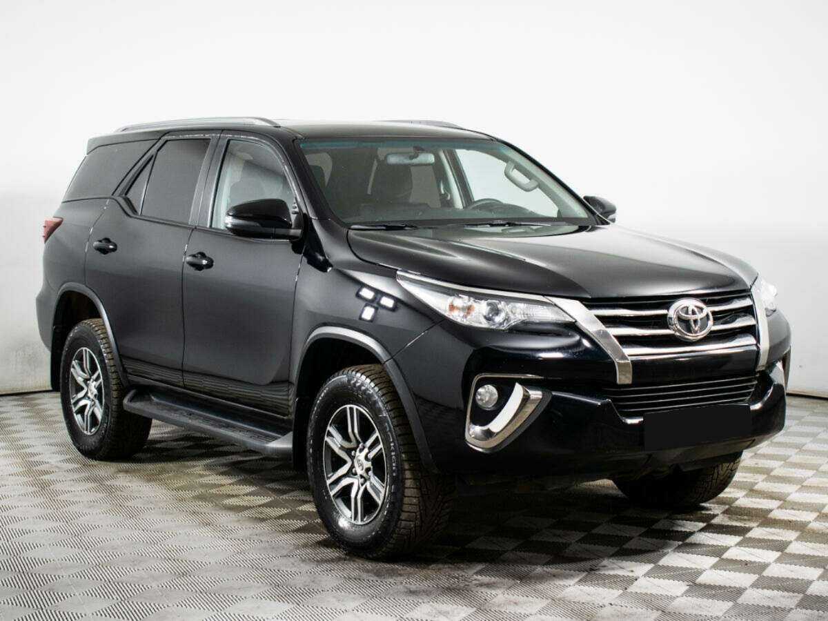 Купить Toyota Fortuner, 2018, 110 001 км, фото №3