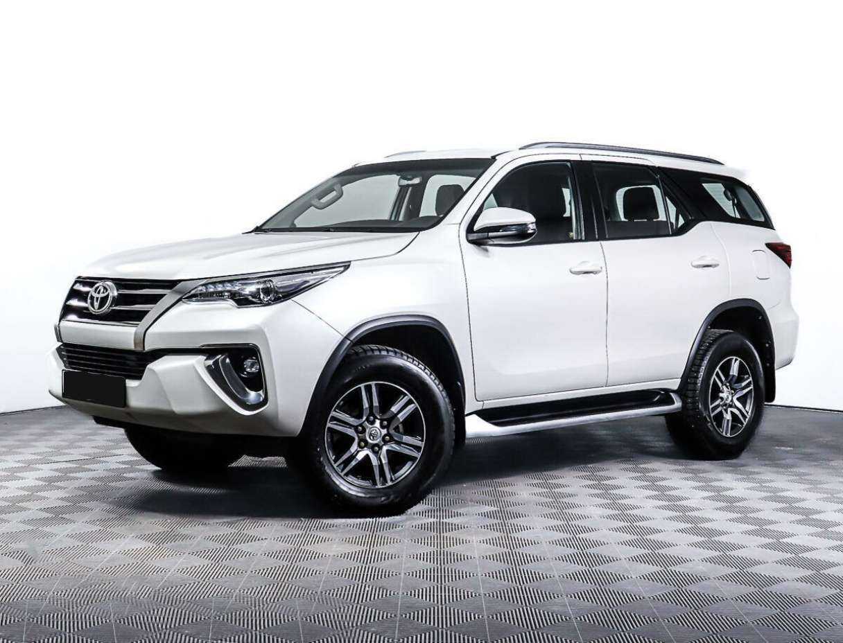Купить Toyota Fortuner, 2019, 59 150 км, фото №1