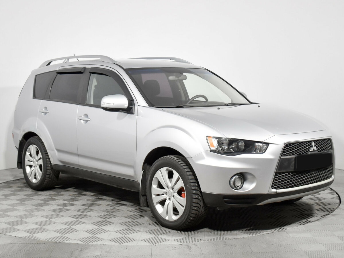 Купить Mitsubishi Outlander II Рестайлинг, 2010, 192 958 км, фото №3