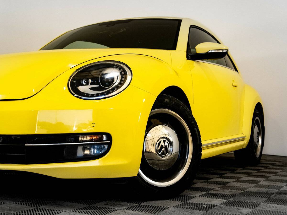 Купить Volkswagen Beetle, 2013, 143 466 км, фото №2