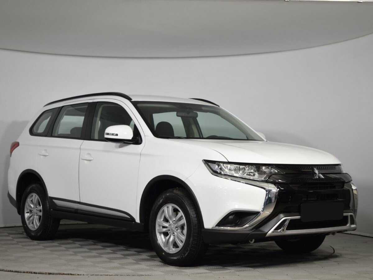 Купить Mitsubishi Outlander, 2022, 43 км, фото №3