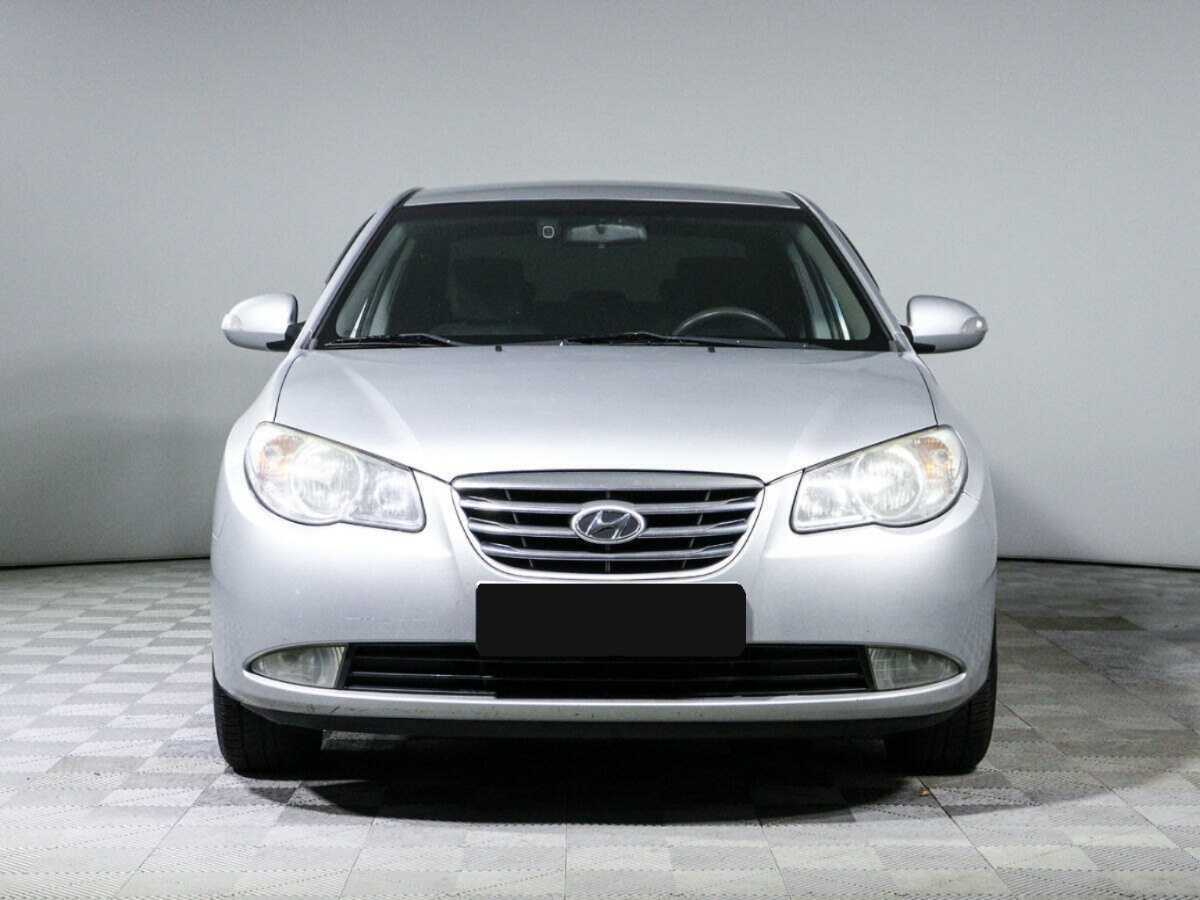 Купить Hyundai Elantra, 2010, 229 768 км, фото №2
