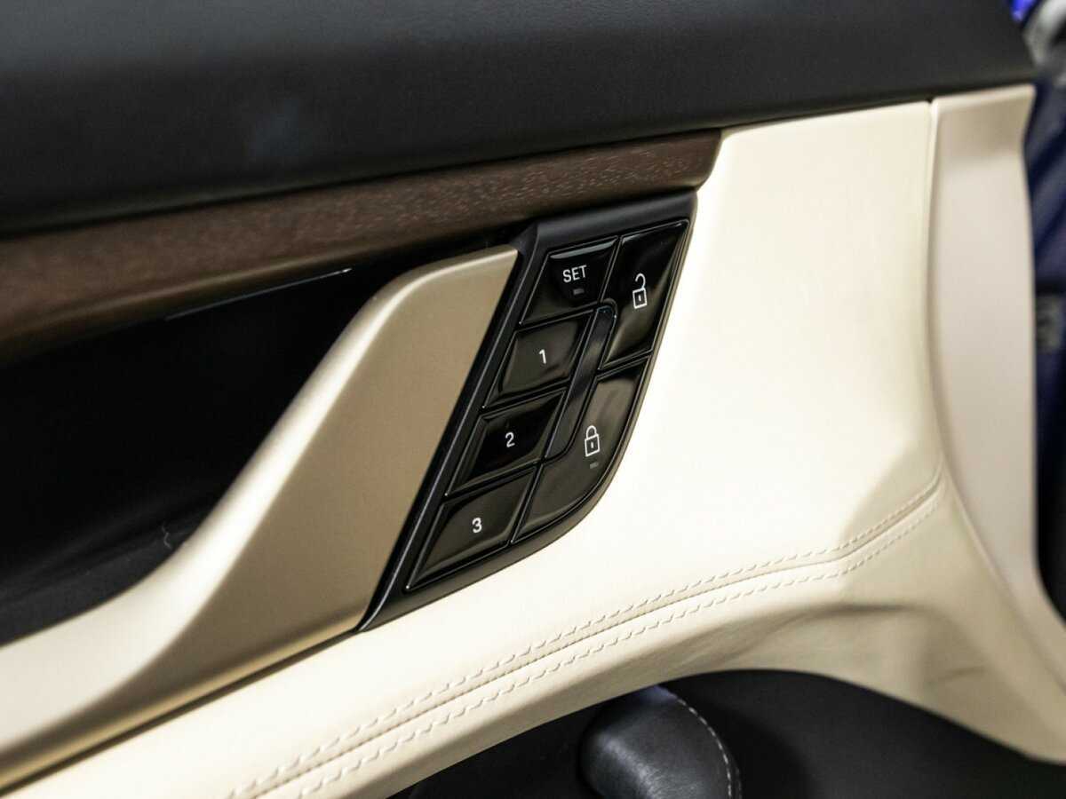 Купить Porsche Taycan 4S, 2020, 32 094 км, фото №20