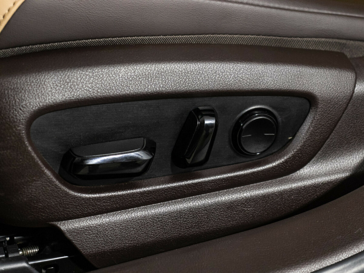 Купить Lexus ES 250 VII, 2020, 63 374 км, фото №13