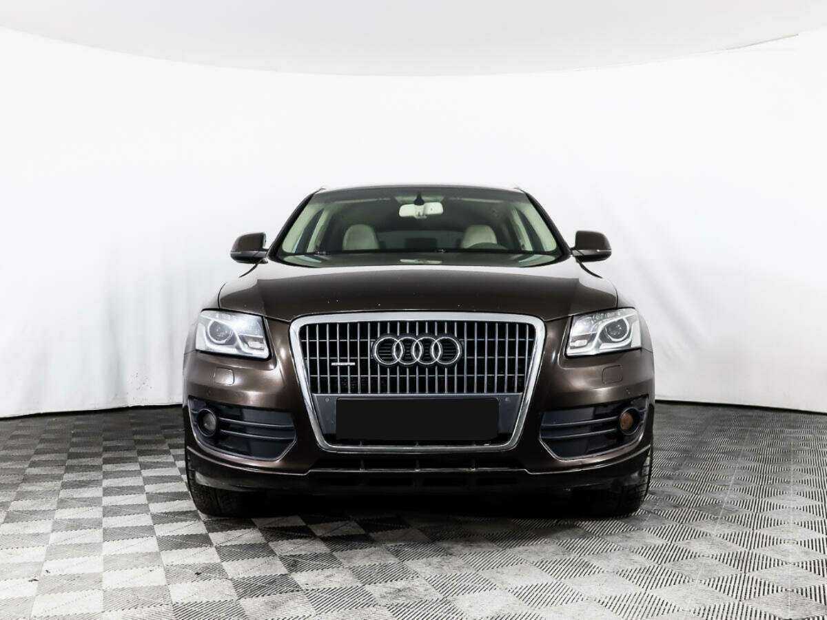 Купить Audi Q5, 2011, 225 716 км, фото №2