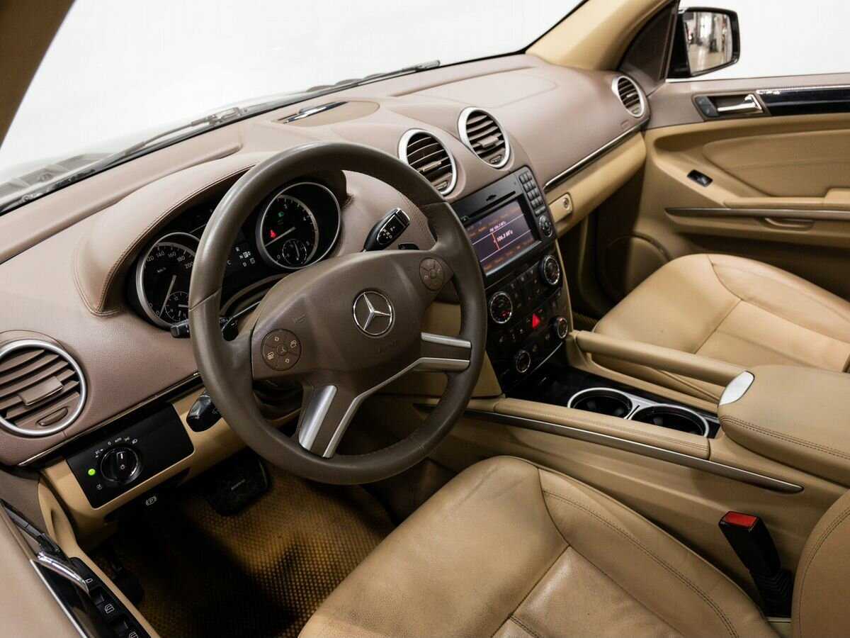 Купить Mercedes-Benz GL-Класс 350, 2011, 307 838 км, фото №17