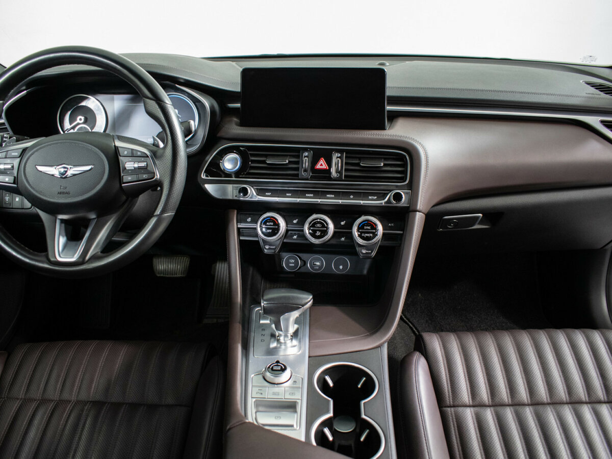 Купить Genesis G70 I Рестайлинг, 2021, 62 680 км, фото №11