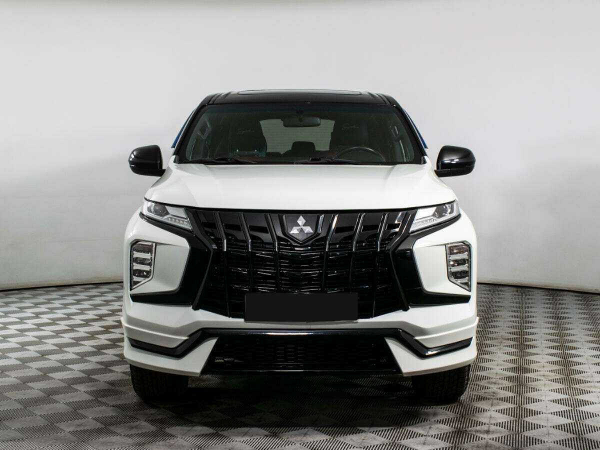 Купить Mitsubishi Montero Sport, 2022, 25 015 км, фото №2