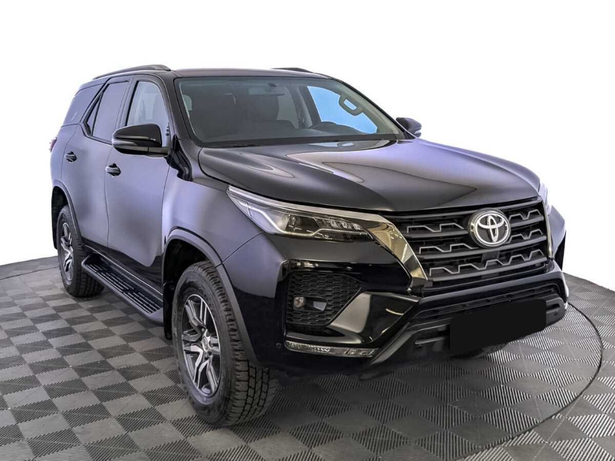 Купить Toyota Fortuner, 2021, 35 220 км, фото №3