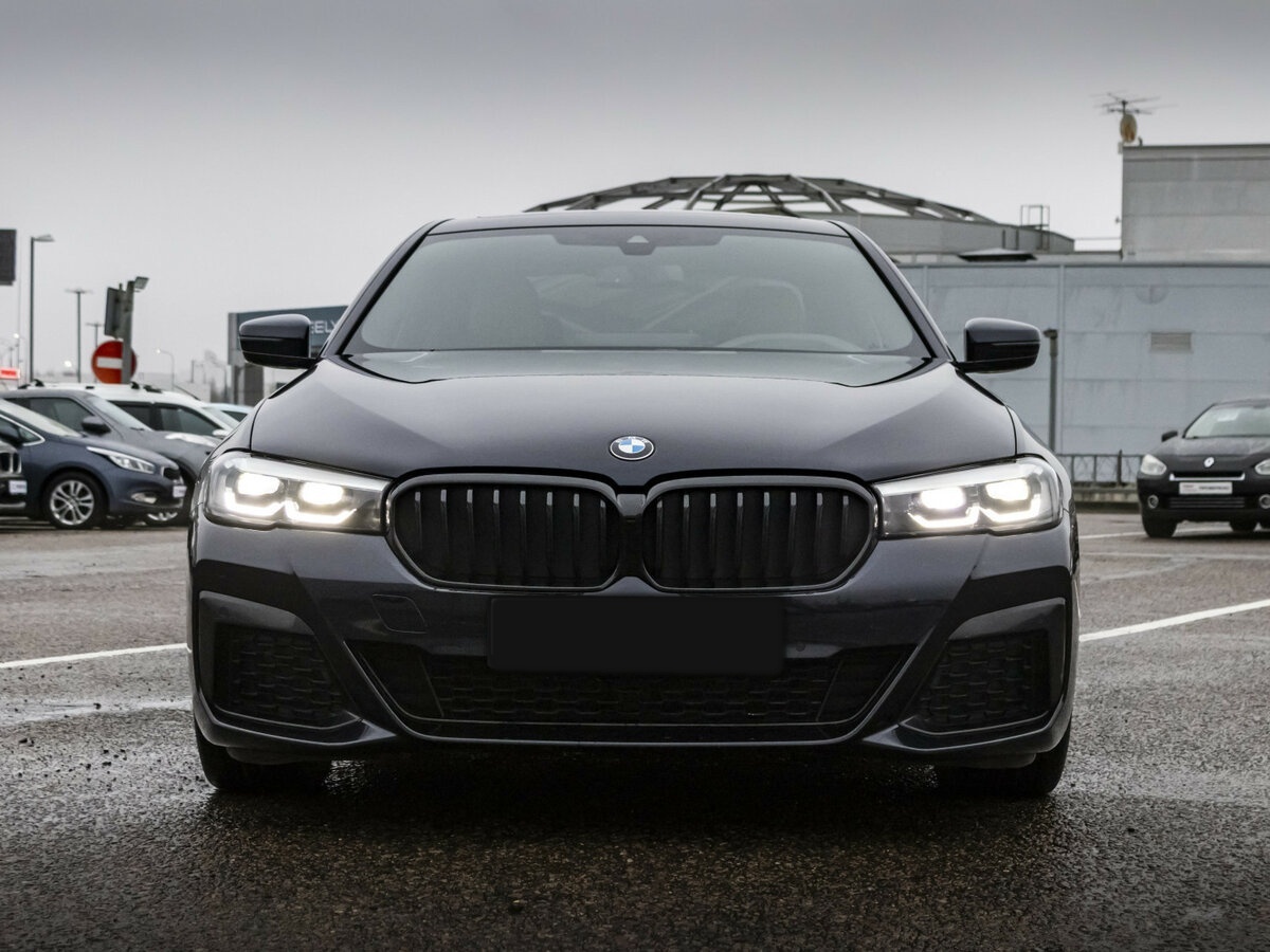 Купить BMW 5 серии 530d xDrive VII (G30/G31/G38) Рестайлинг, 2021, 52 603 км, фото №2