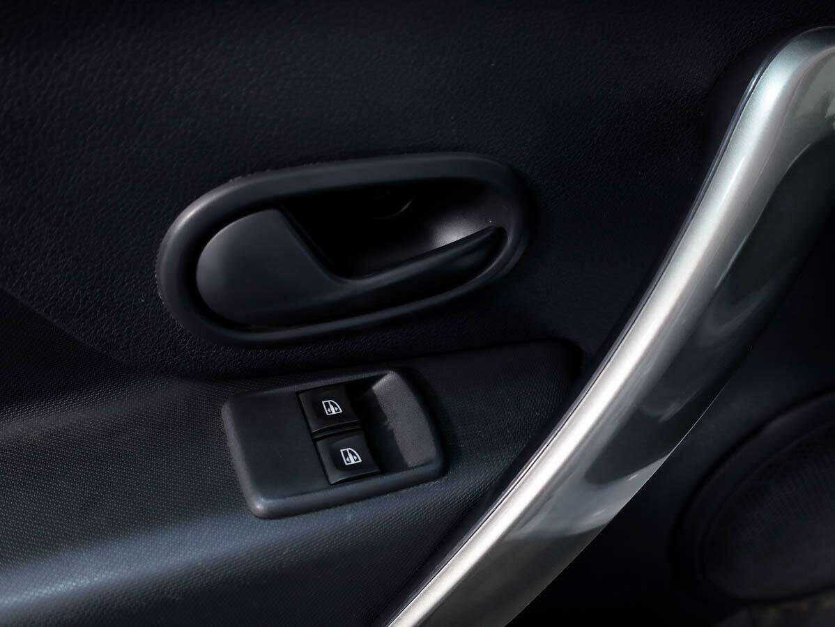 Купить Renault Logan, 2014, 337 775 км, фото №15