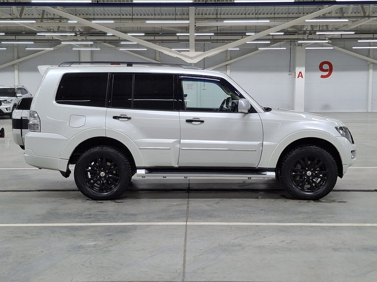 Купить Mitsubishi Pajero IV Рестайлинг 2, 2020, 108 047 км, фото №4