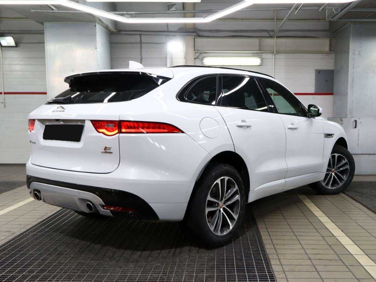 Купить Jaguar F-Pace, 2017, 61 000 км, фото №2